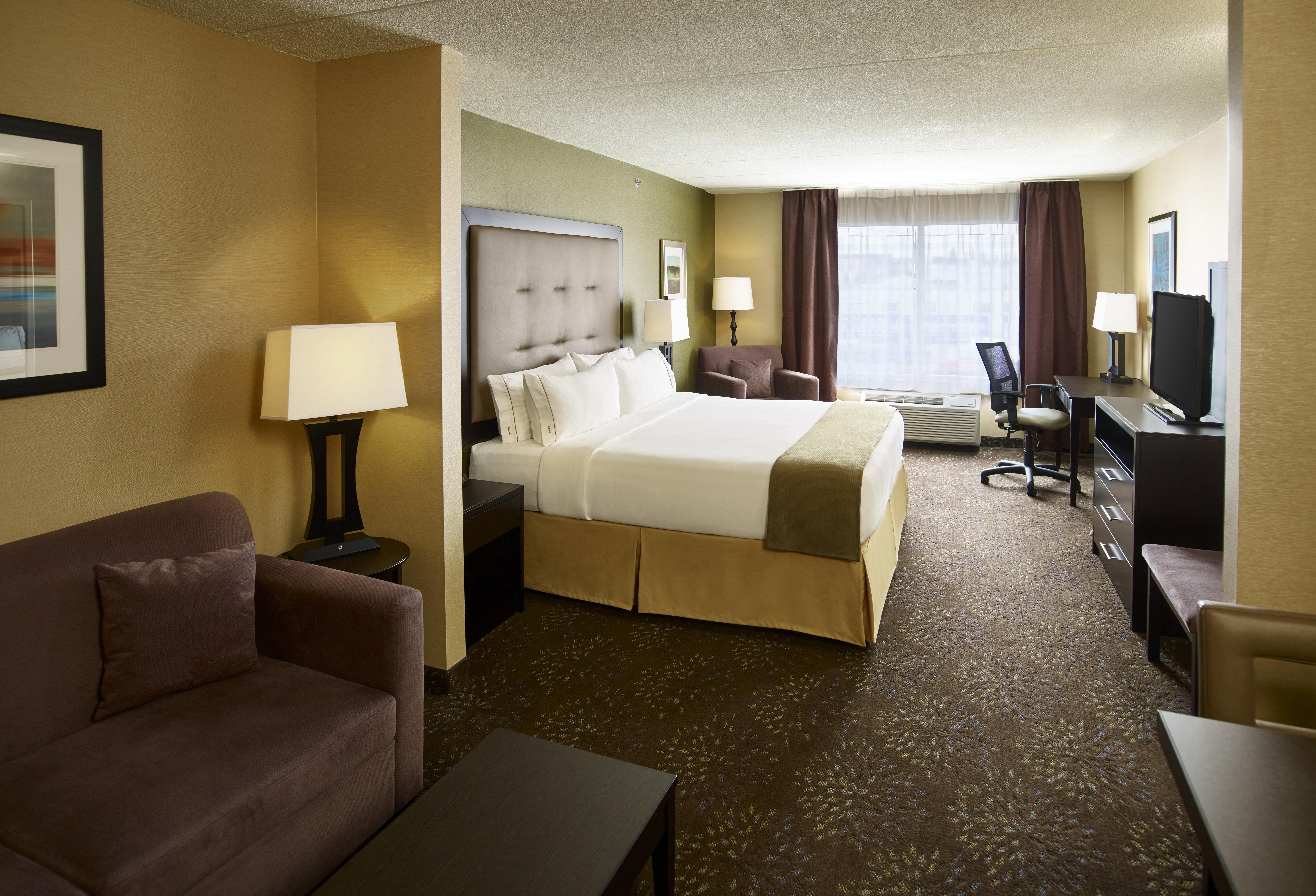 Holiday Inn Express And Suites Timmins By Ihg Экстерьер фото
