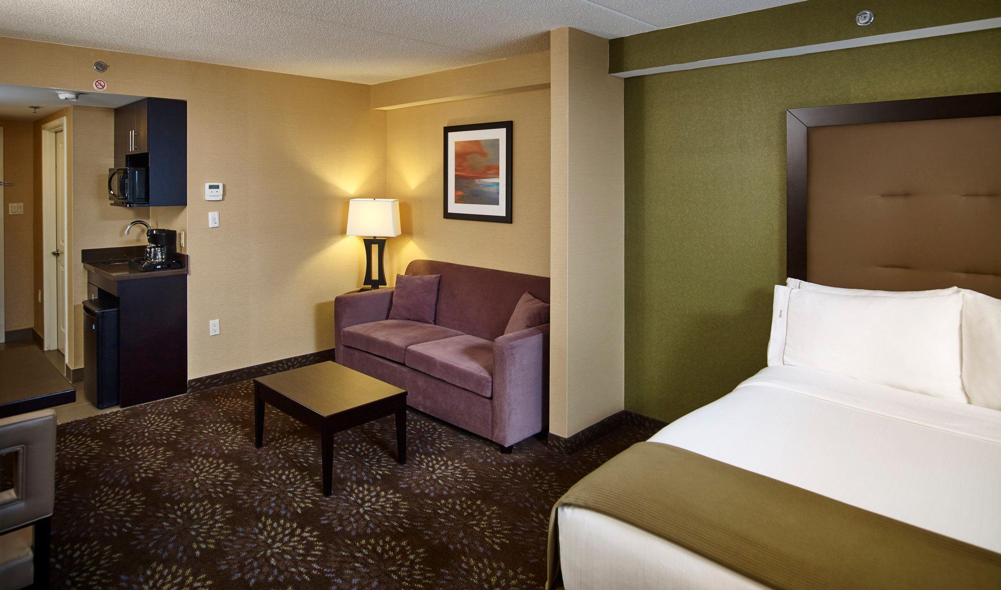 Holiday Inn Express And Suites Timmins By Ihg Экстерьер фото