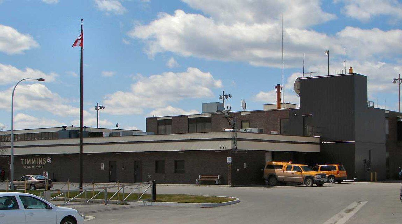 Holiday Inn Express And Suites Timmins By Ihg Экстерьер фото