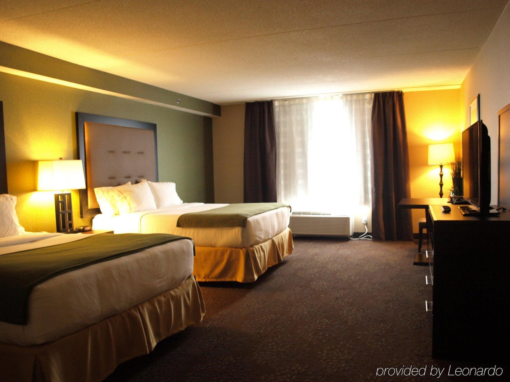 Holiday Inn Express And Suites Timmins By Ihg Экстерьер фото